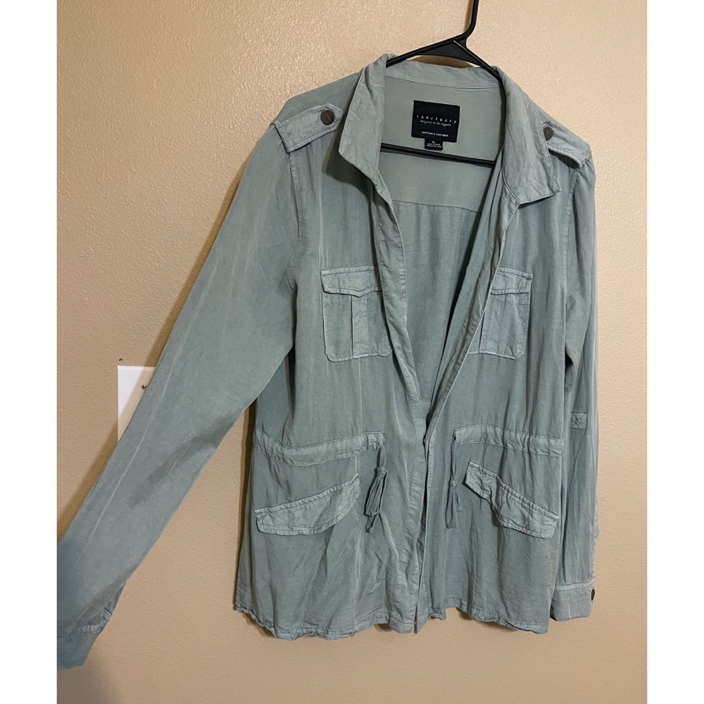 Jacket - Picture 2 of 6